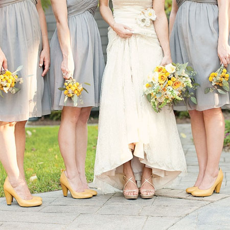 gray-bridesmaids-dresses-yellow-wedding-shoes